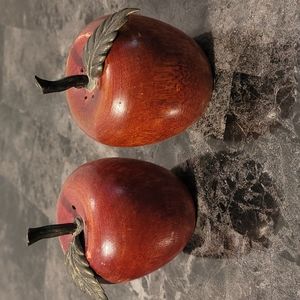 Apple Salt and Pepper Shakers Matching Decorative wooden set